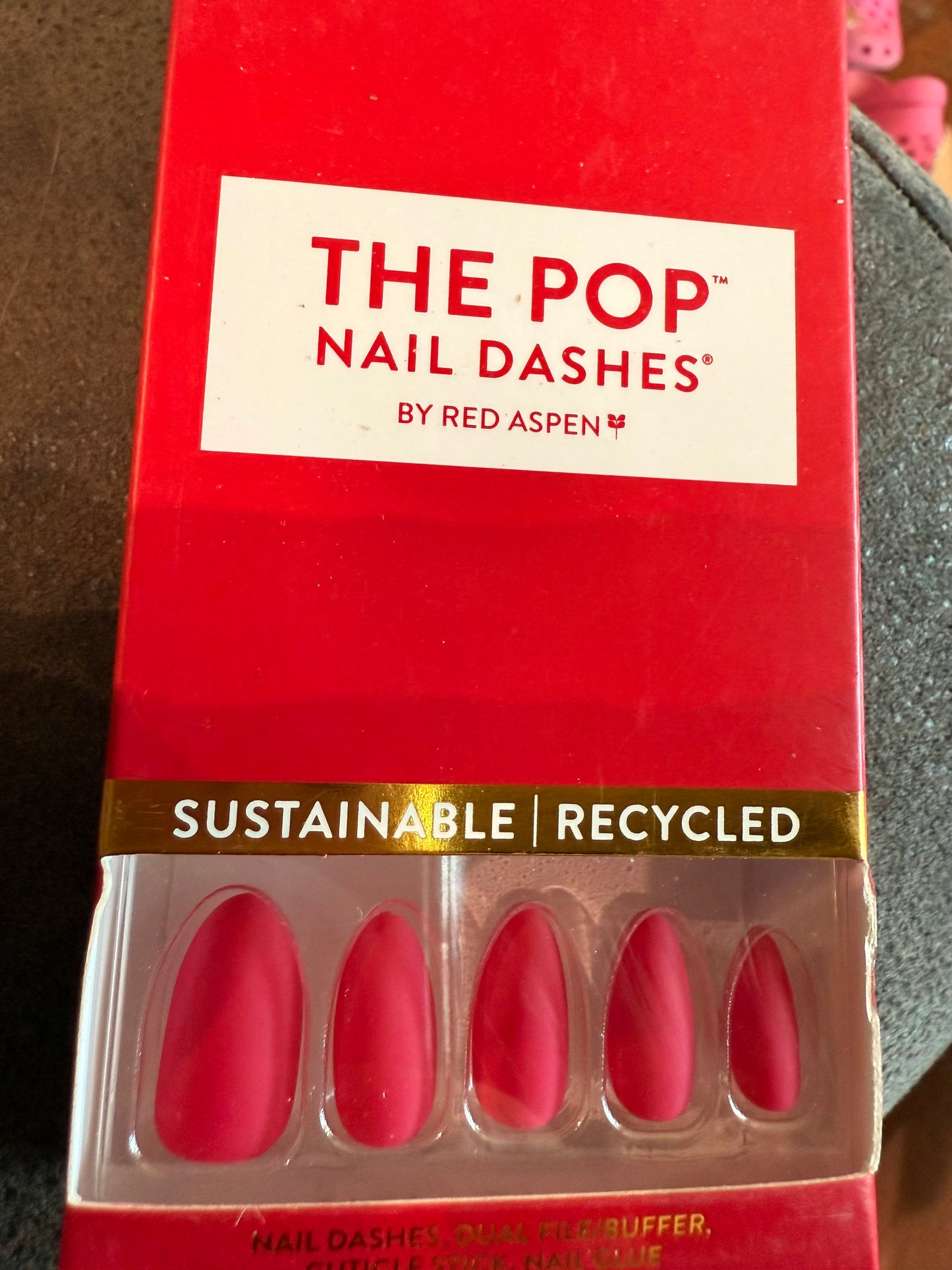 Making Moves Magenta (Medium/Almond)