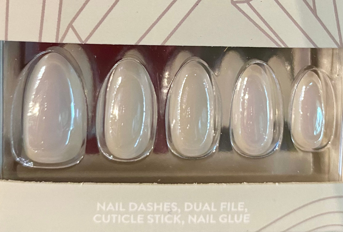 Daydreaming With Diana (Medium/Almond)