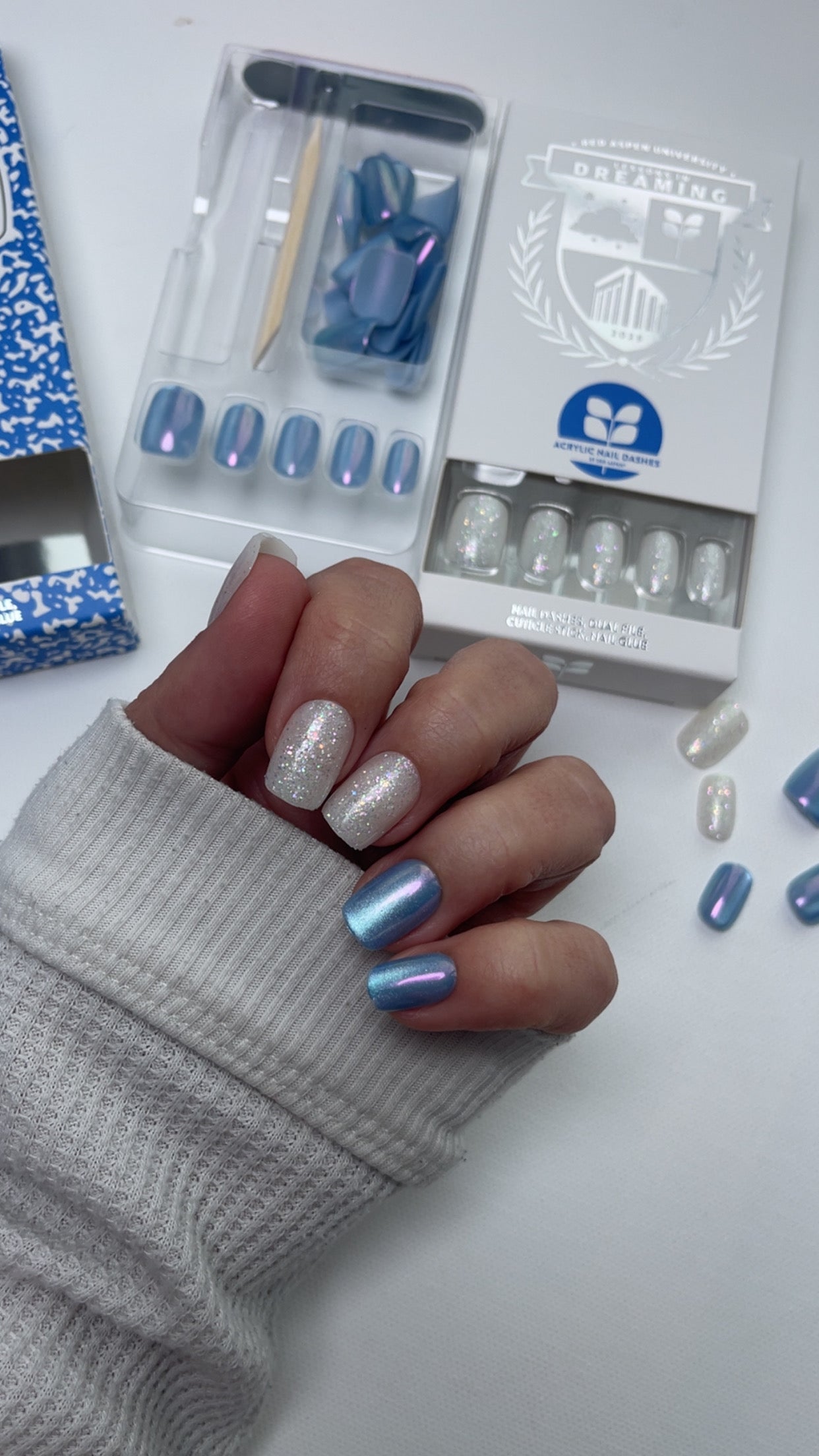 Alana’s Lesson In Dreaming (March Acrylic Loyalty Box)