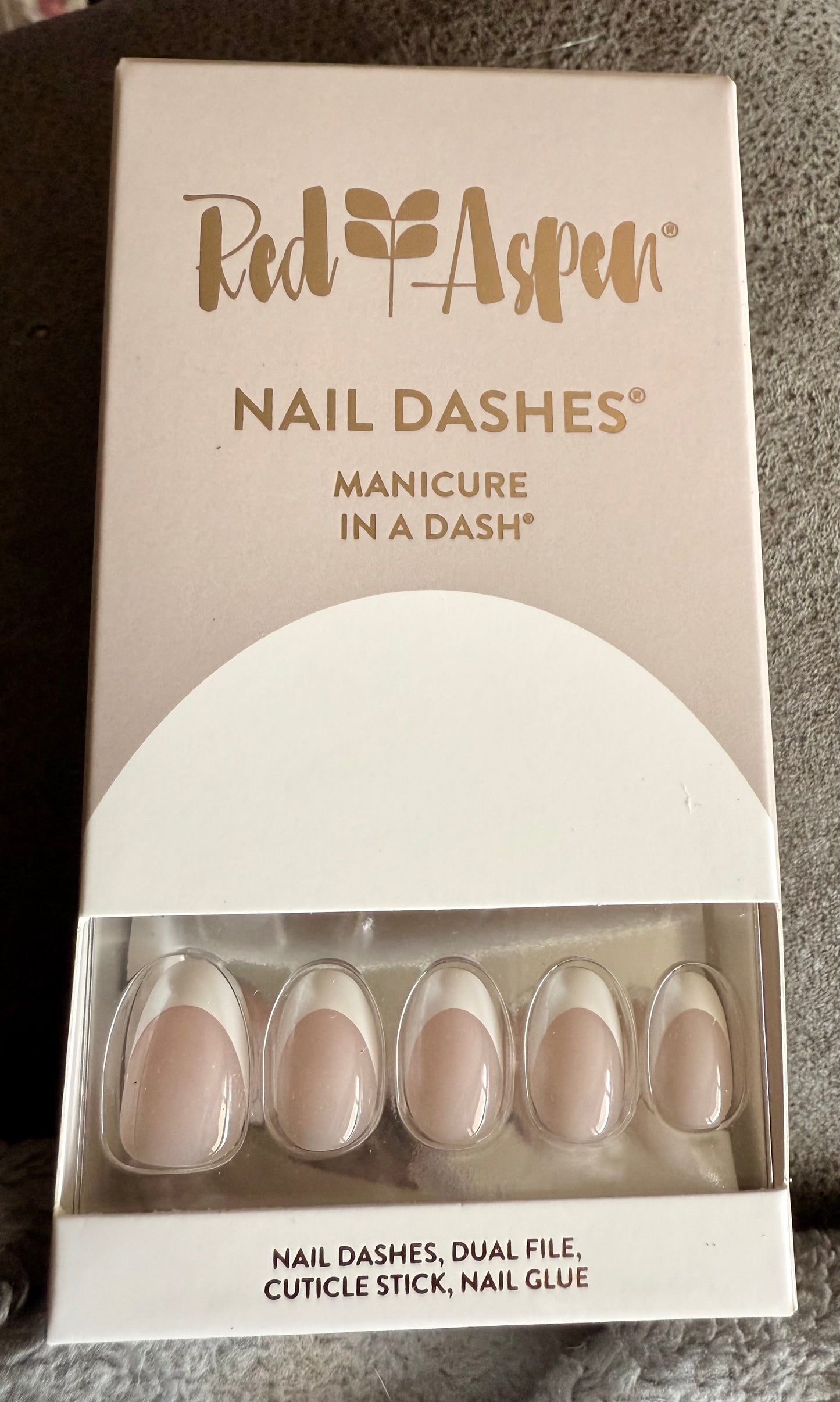 Classic French, Mamie (Short/Almond)