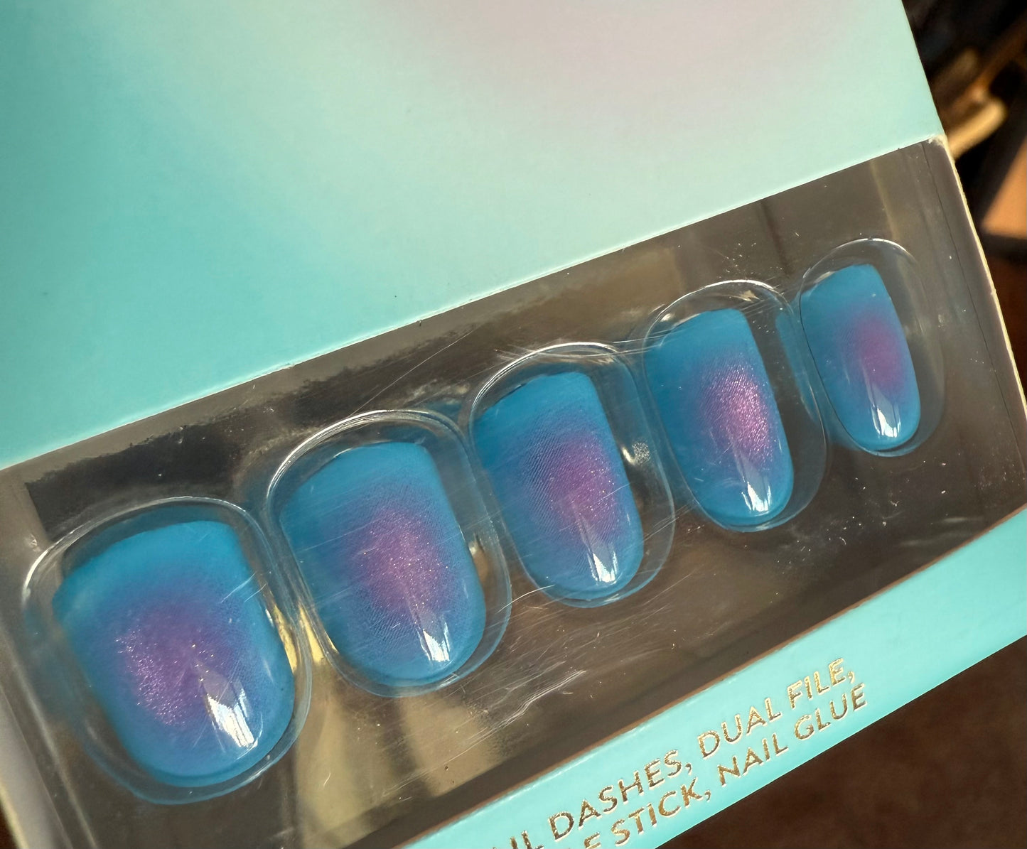 Way to Glow, Gayle (Short/Square)