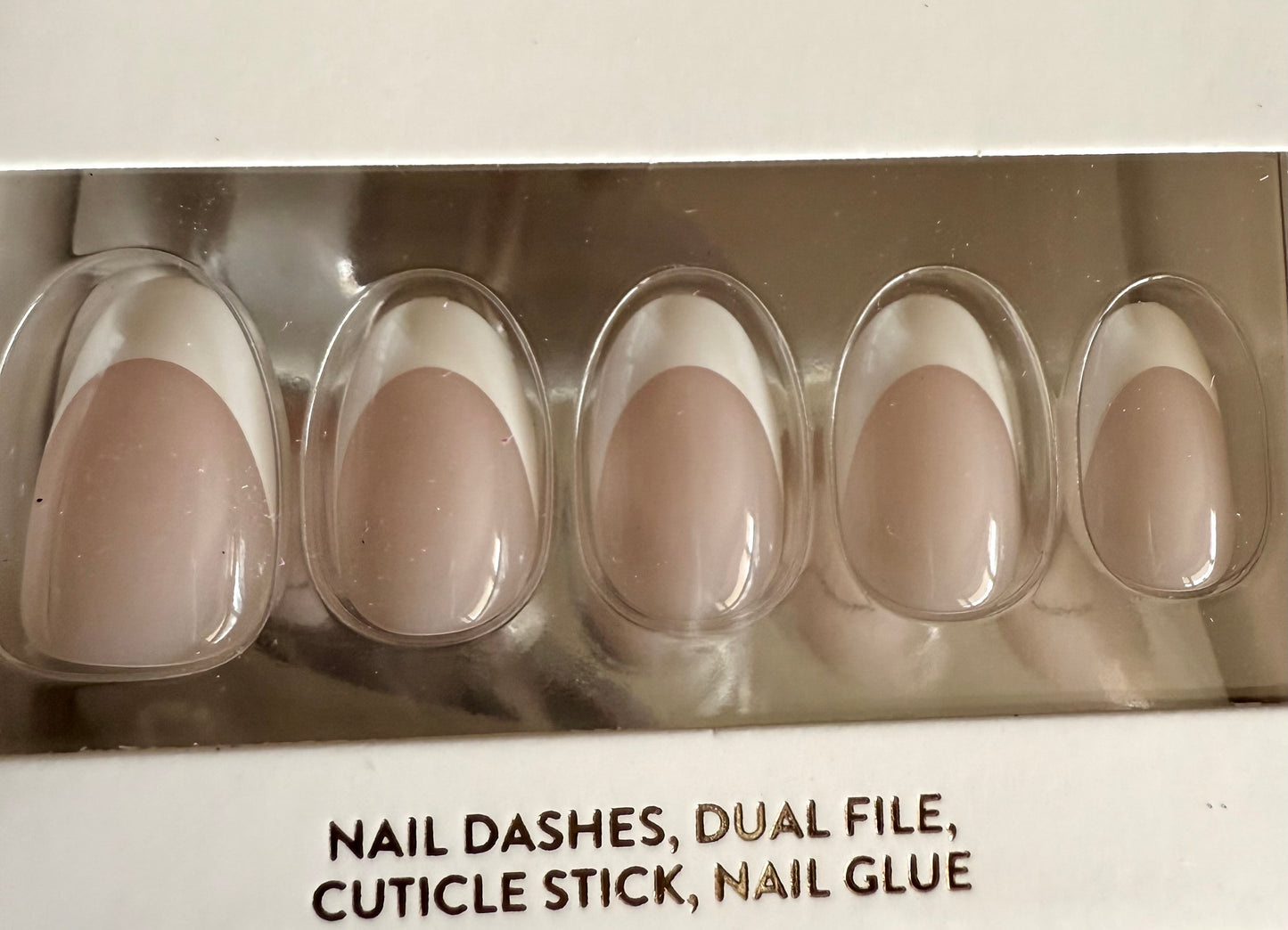 Classic French, Mamie (Short/Almond)
