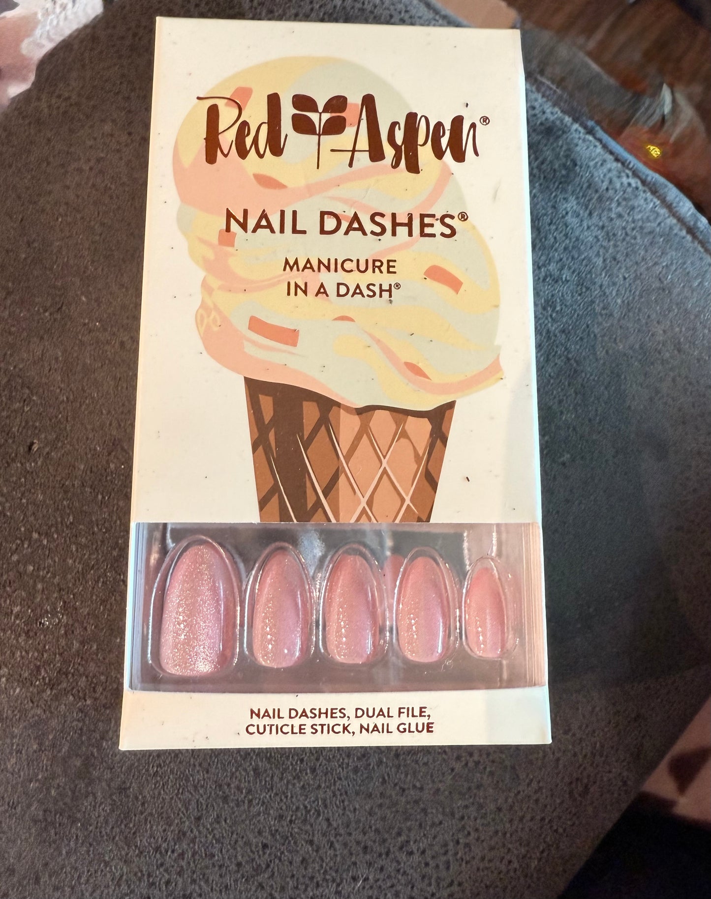 Peaches and Cream, Cara (Medium/Almond)