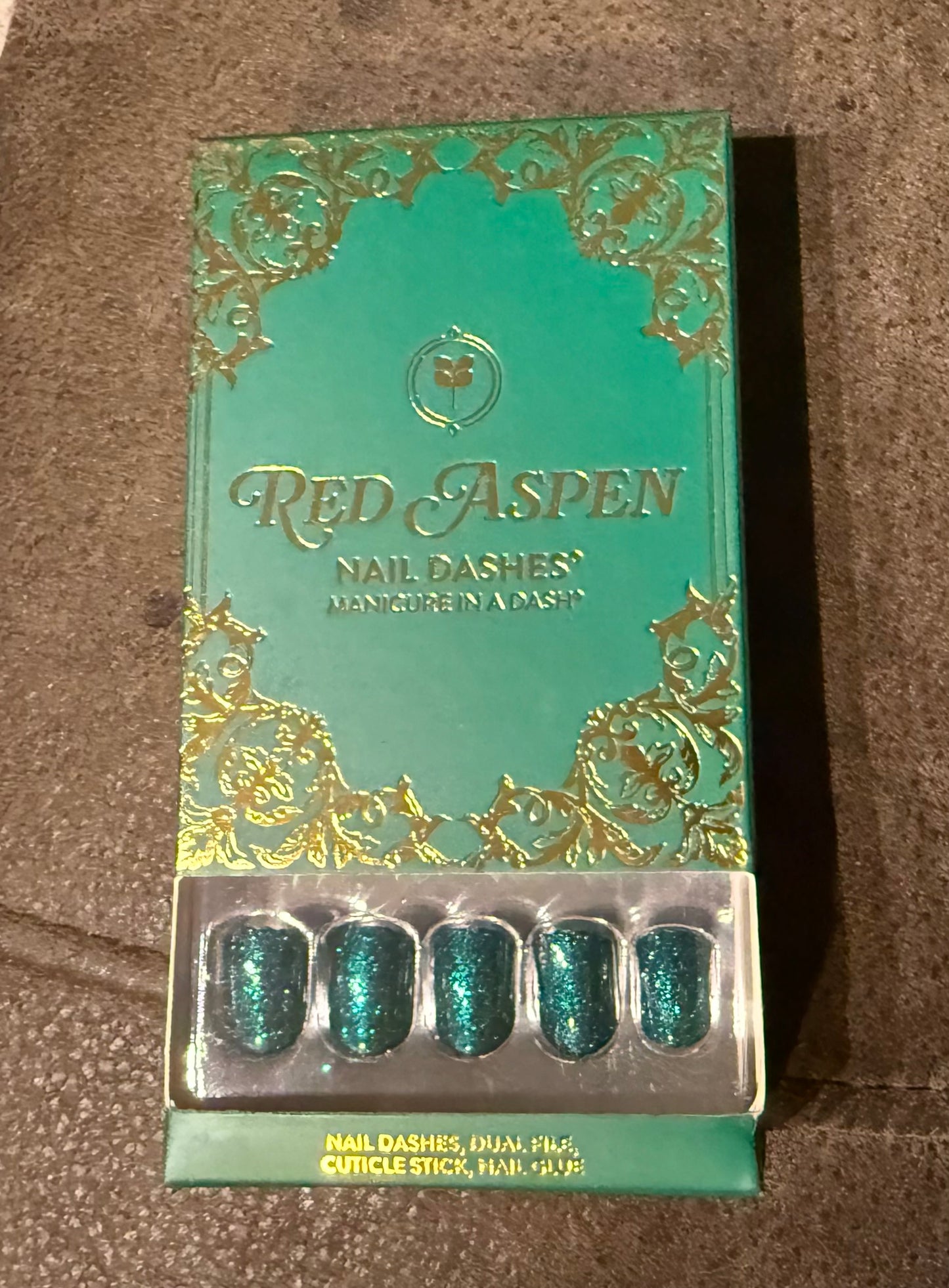 Oui Oui, Wava (Short/Square)