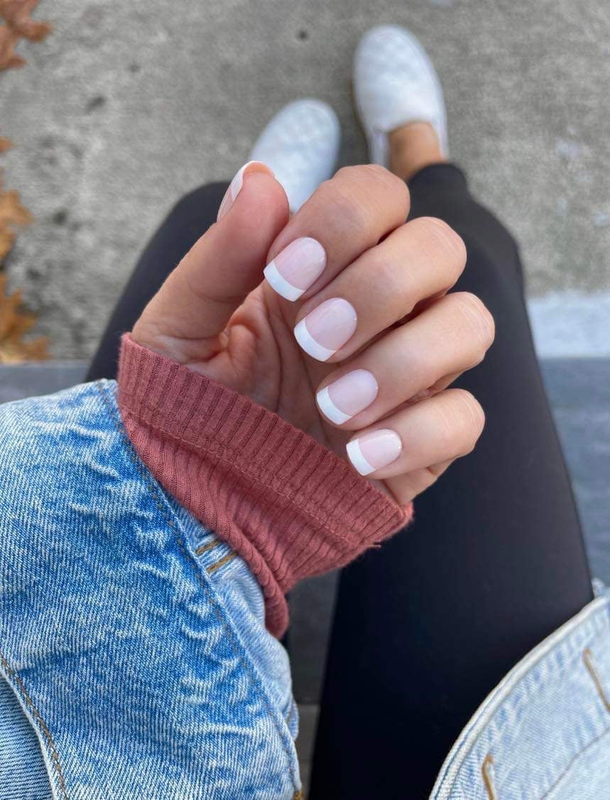 Nell’s French Tip (Short/Square)