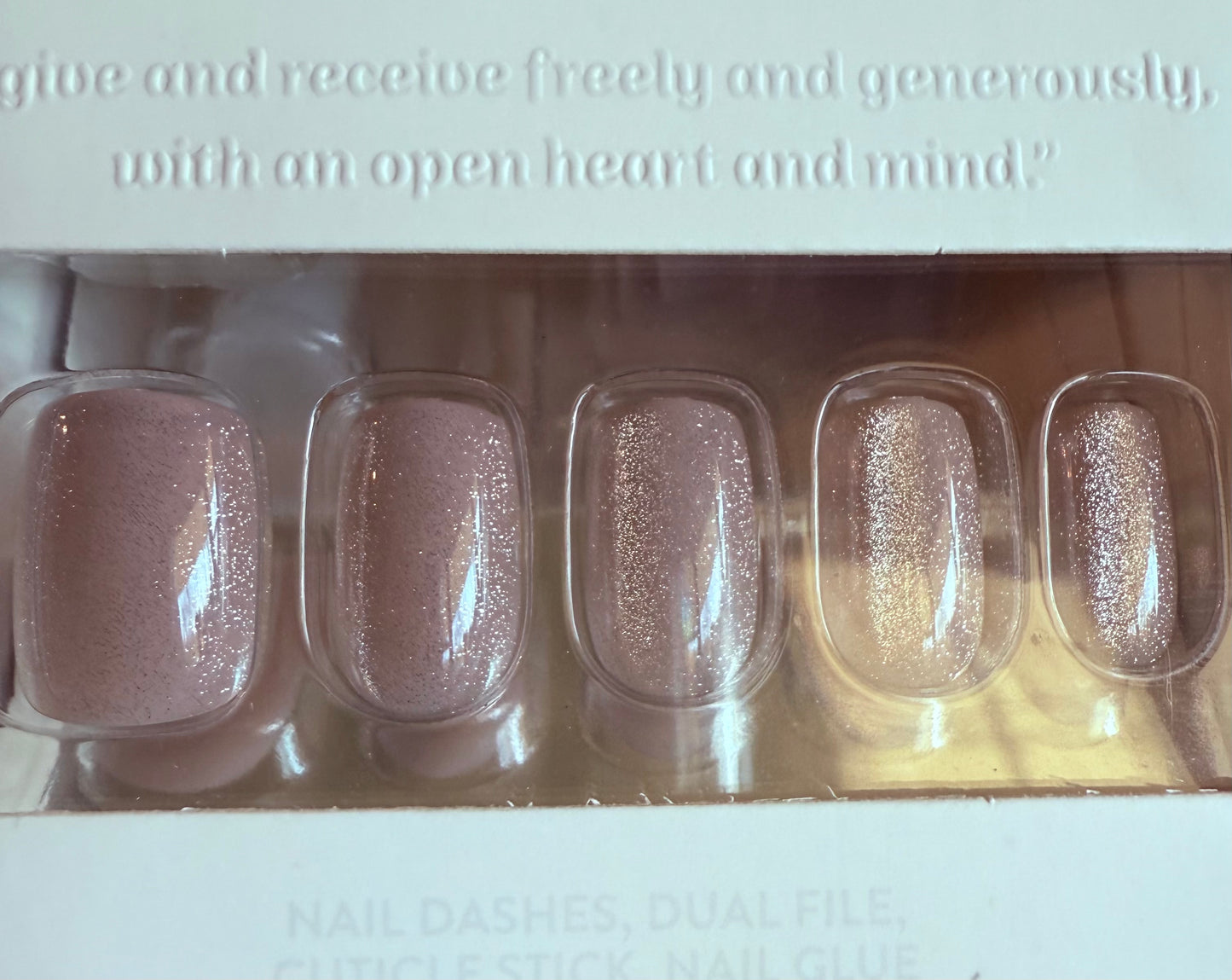 Anastasia Is Giving (Squoval/Acrylics)