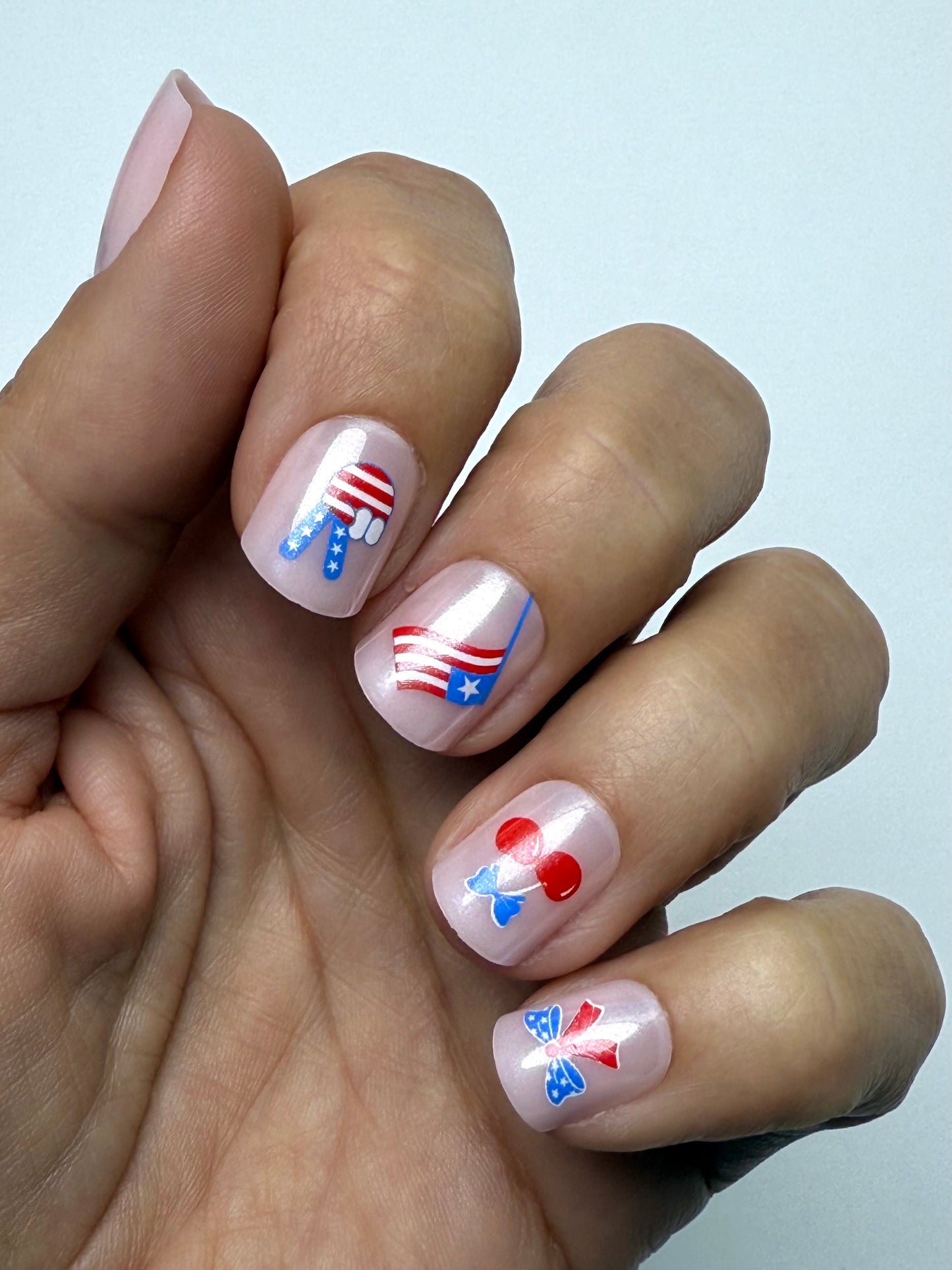 Shelly Rae Loves The USA (Short/Square)
