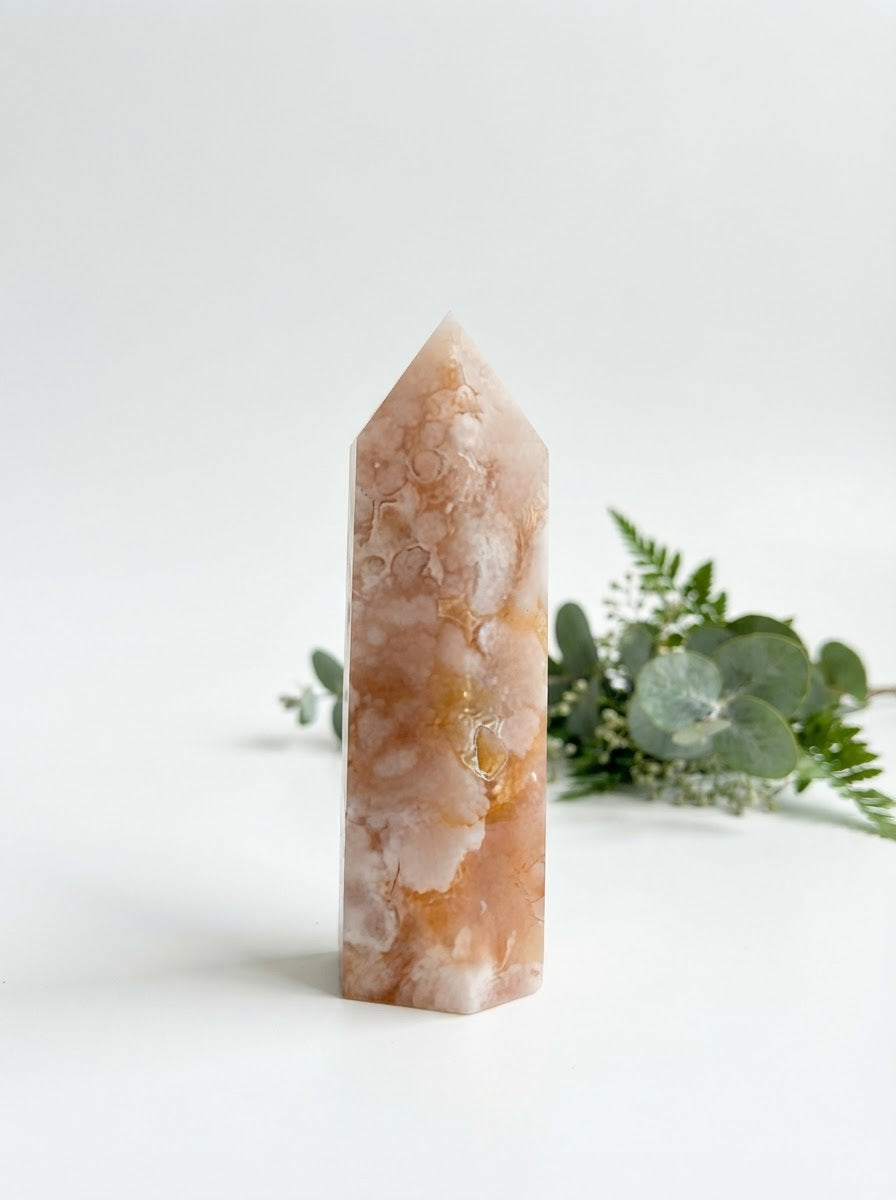 Flower Agate — A Garden Within the Stone