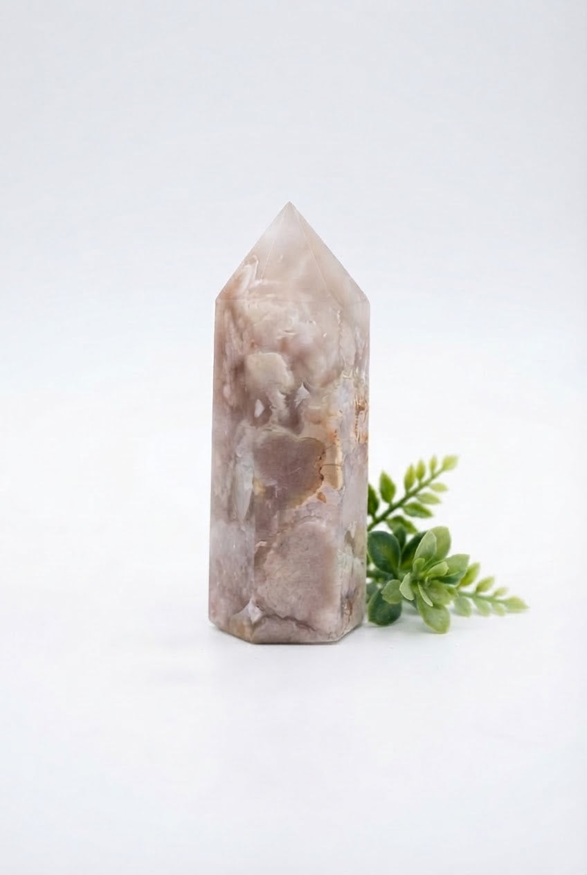 Flower Agate — A Garden Within the Stone
