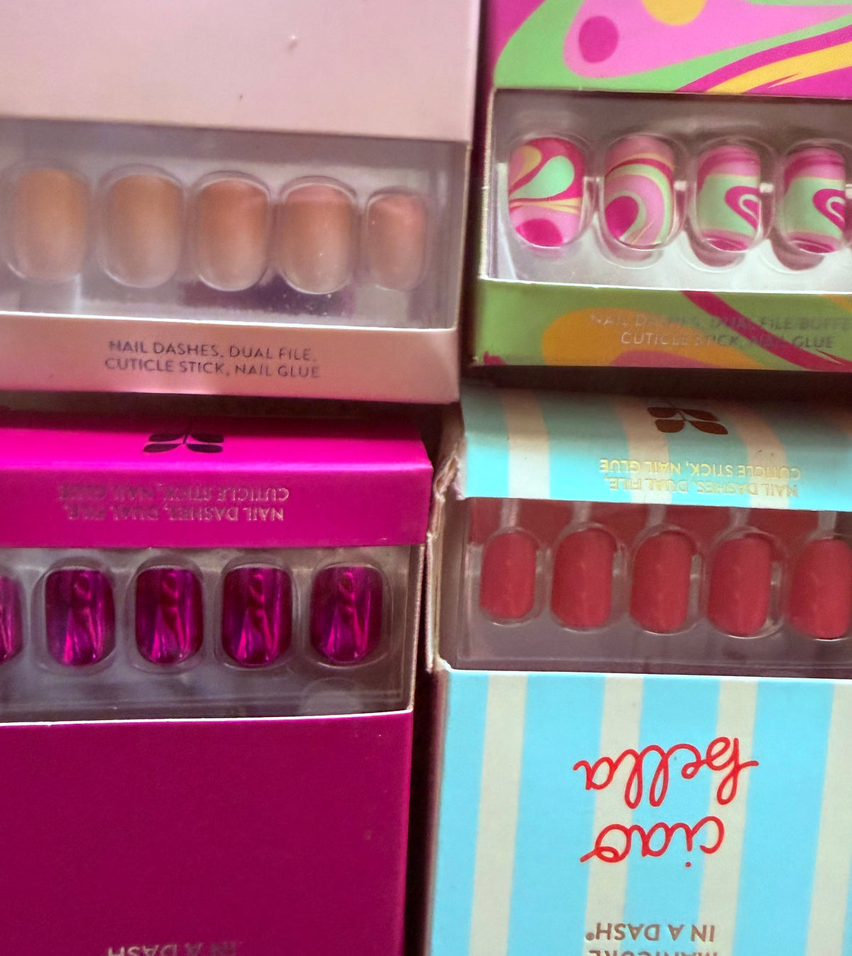 Set of 8 Red Aspen Deluxe Press On Nail Kits